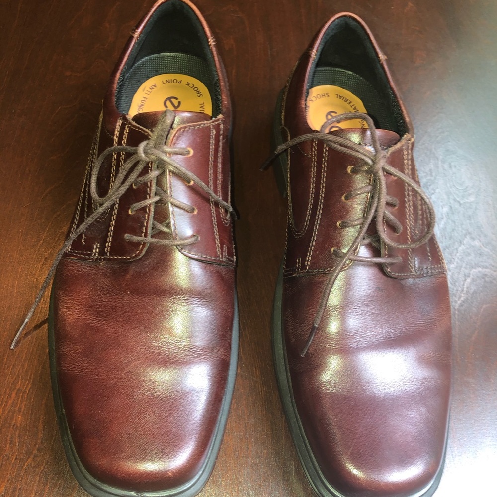 NEW  ECCO HELSINKI BIKE TOE LACE 43 US 9 / 9.5